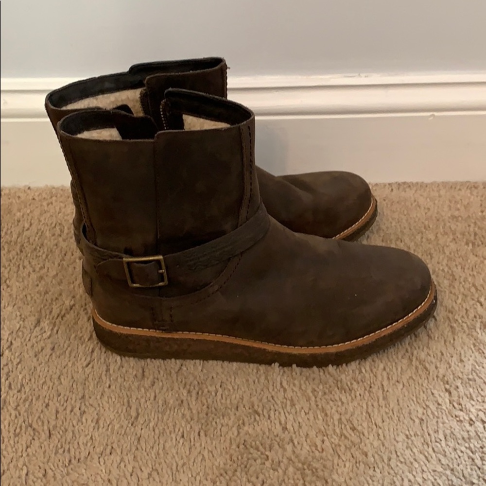 Leather Ugg Boots